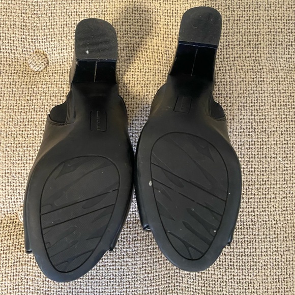 Anne Klein Black Block Heeled Mules - Picture 2 of 7